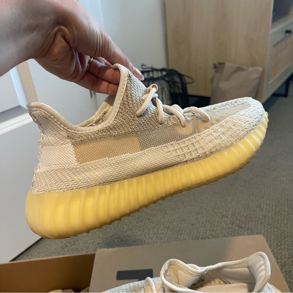 YEEZY BOOST 350 V2 - Abez - Picture 11 of 15